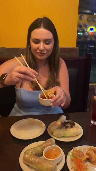 Saigon Noodle and Bistro (Goat Hot Pot - Lẩu Dê) 3