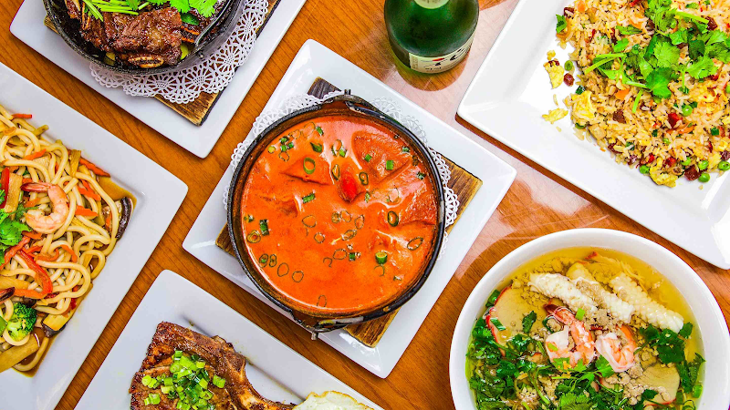 City Pho & Grill 4