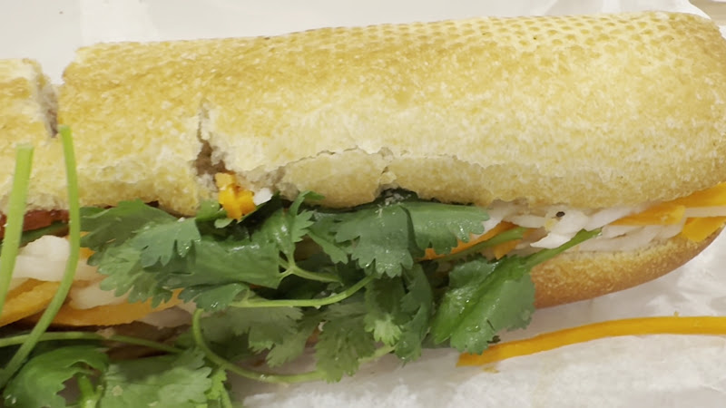 Bánh Mì Boy 3