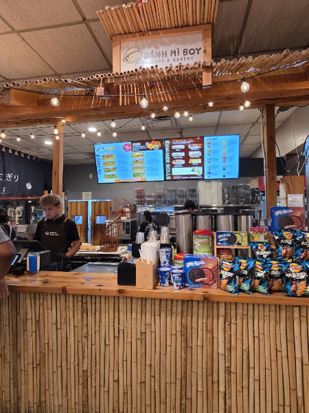 Mills Market 4