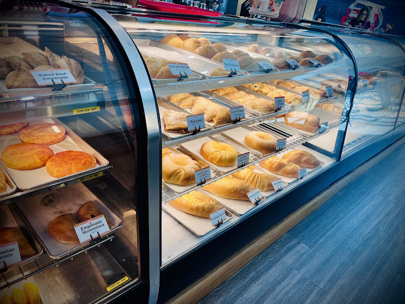 Fortuna Bakery & Coffee - Florida Mall 5