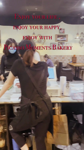 Picasso Moments Bakery, Cafe, & Boba Tea 3