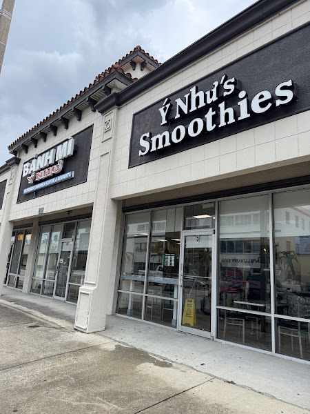 Y Nhu Bakery and Cafe 2