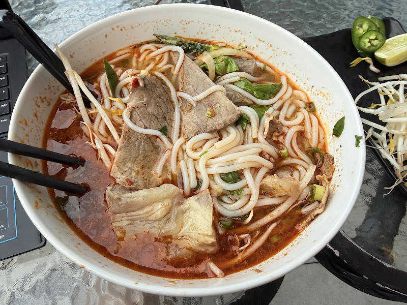 Pho Neo Asian Kitchen & Boba Tea 4