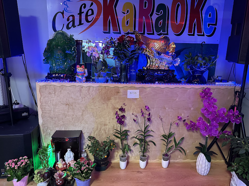 Café Karaoke 5