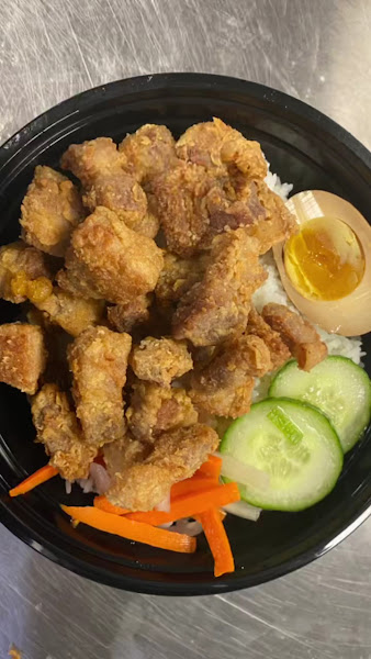 YUMFINITY Viet Bite & Thai Spice (At West Lake Food Co) 3