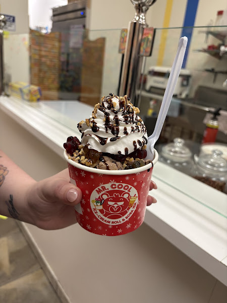 Mr. Cool Ice Cream & Boba Tea 5