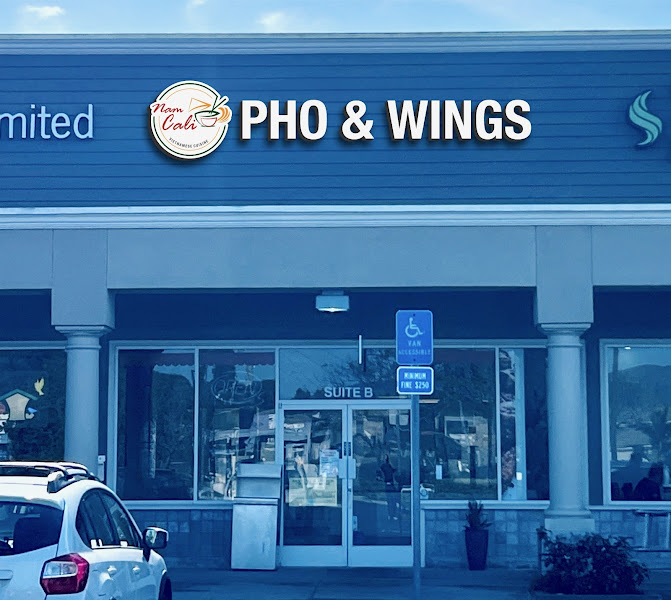 Pho and wings-pho nam cali 2
