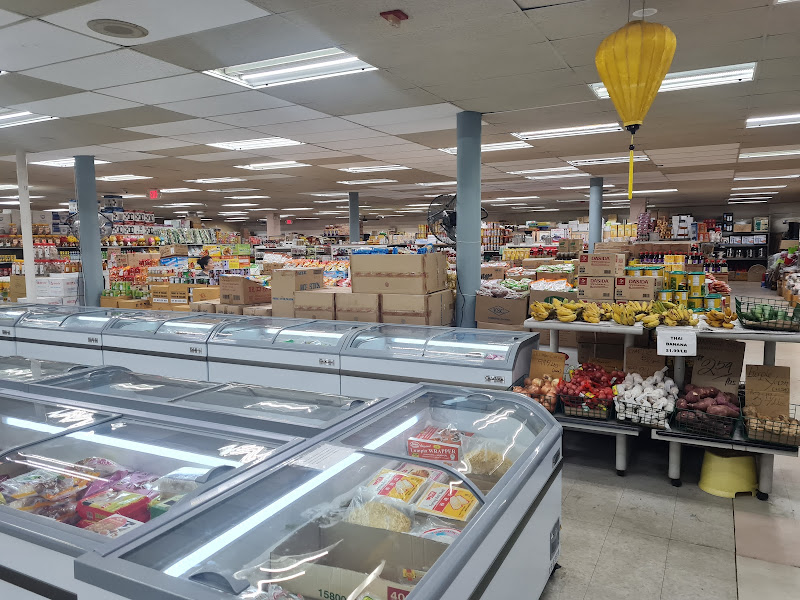 Phuoc Loc Tho Super Oriental Market 4