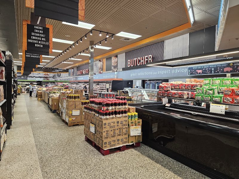 Enson Market 5