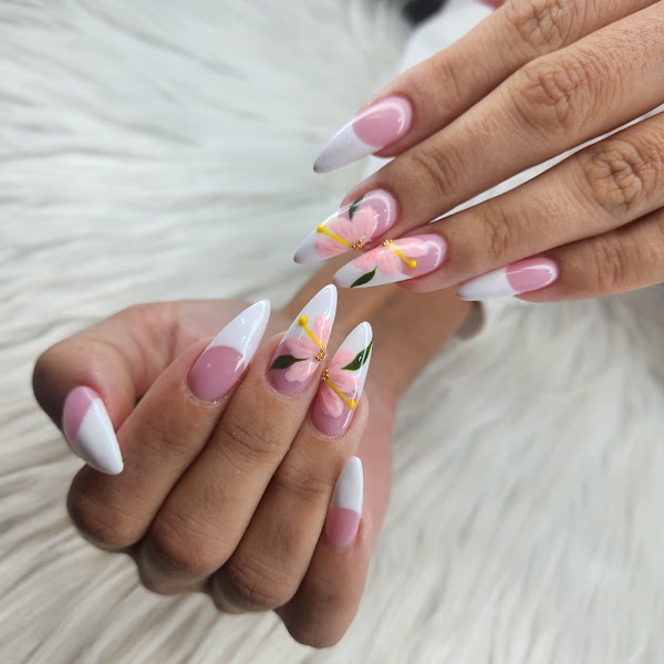 VIP Nail Salon & Spa 4