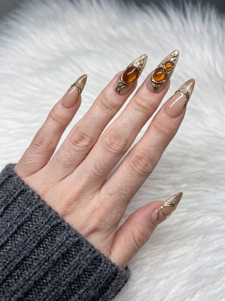 Velvet Nail Bar 4