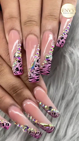 Envy Nails & Spa Downtown Orlando 3