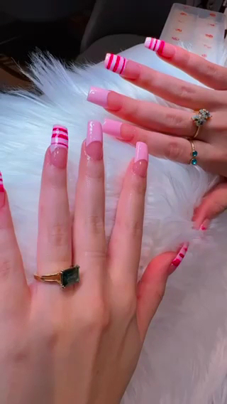 Epic Nails & Spa - 3
