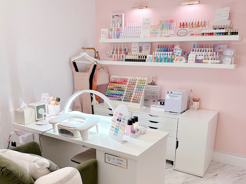ILYN Studio - I Love Your Nails Studio 5
