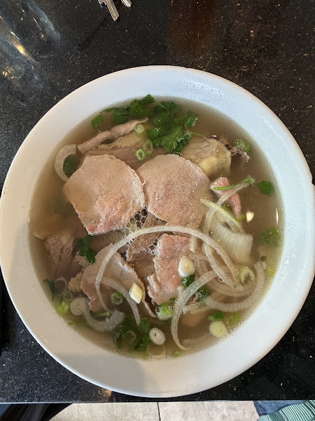 Pho Minh & Grill 4