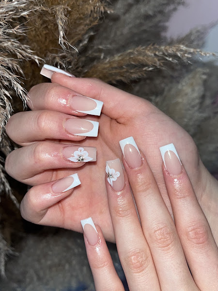 Polish & Lash 4