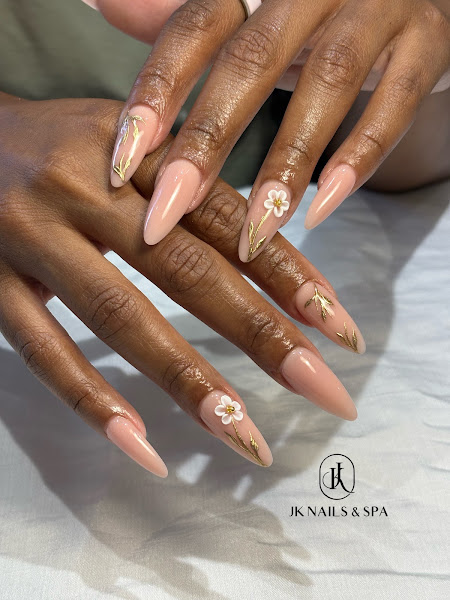 JK Nails & Spa 5