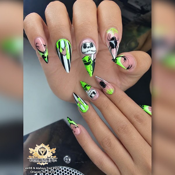 Crystal Nails & Spa (Orlando-UCF) 2