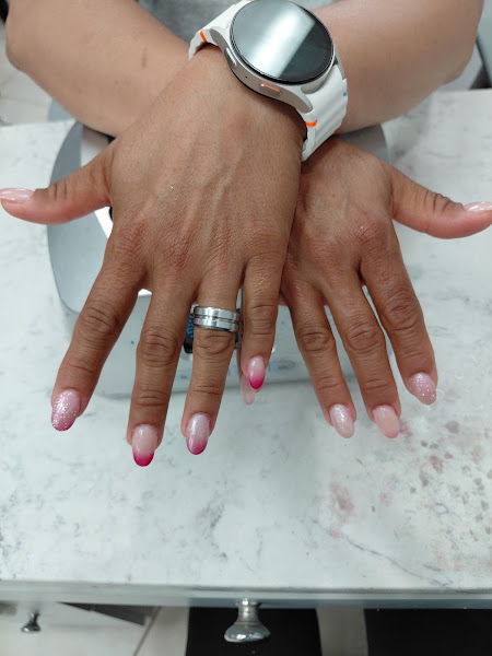 Deluxe Star Nails Spa 2