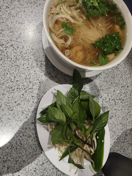 Pho Anh & Grill 4