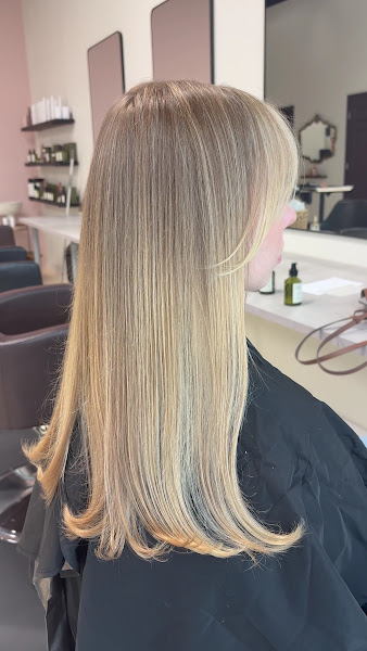 LUX beauty salon 3