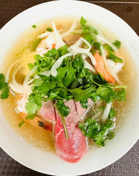 Pho Mai Cali & Grill 4