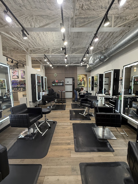Matthew Michaels Salon Experience 5