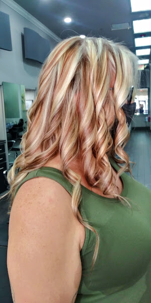 Mondi Salon 4