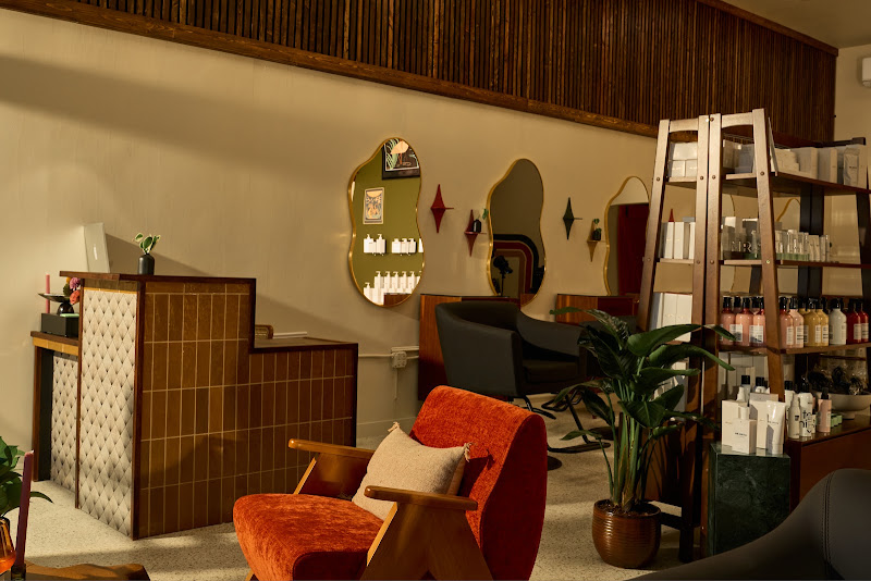 Fior Salon