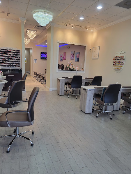 1st Princess Nails & Spa 3