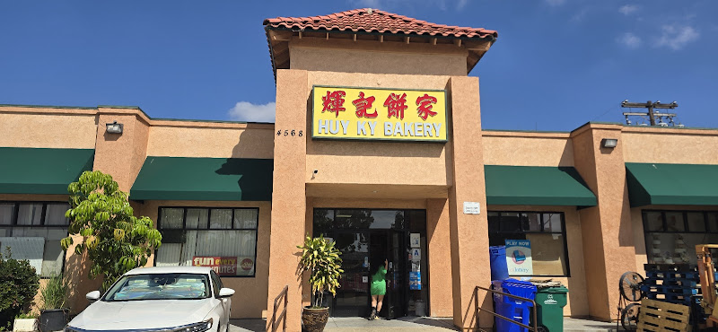 Huy Ky Bakery