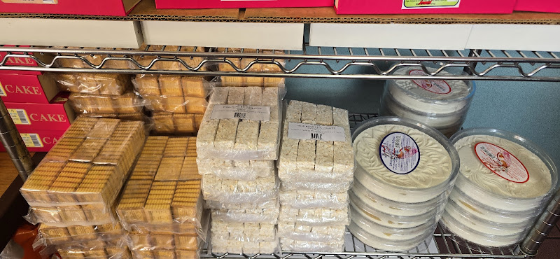 Huy Ky Bakery 3