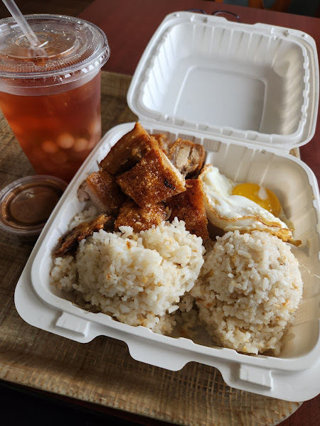 Trining's Bakery & Cafe 3