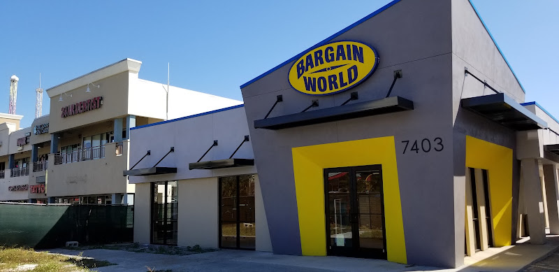 Bargain World Florida Outlet Gift Shop 3