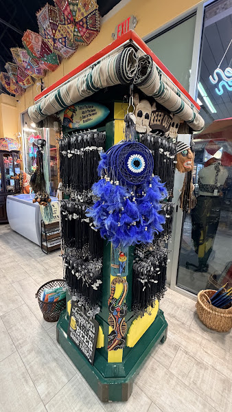 Sundance Treasures Gifts and Souvenirs 2