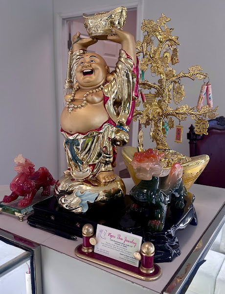 Ngoc-Thu Jewelry Store 4