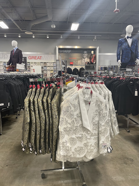 K&G Fashion Superstore 4