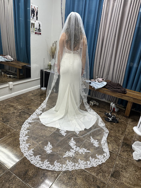 Minh's Master Tailor, Alterations & Bridal 4
