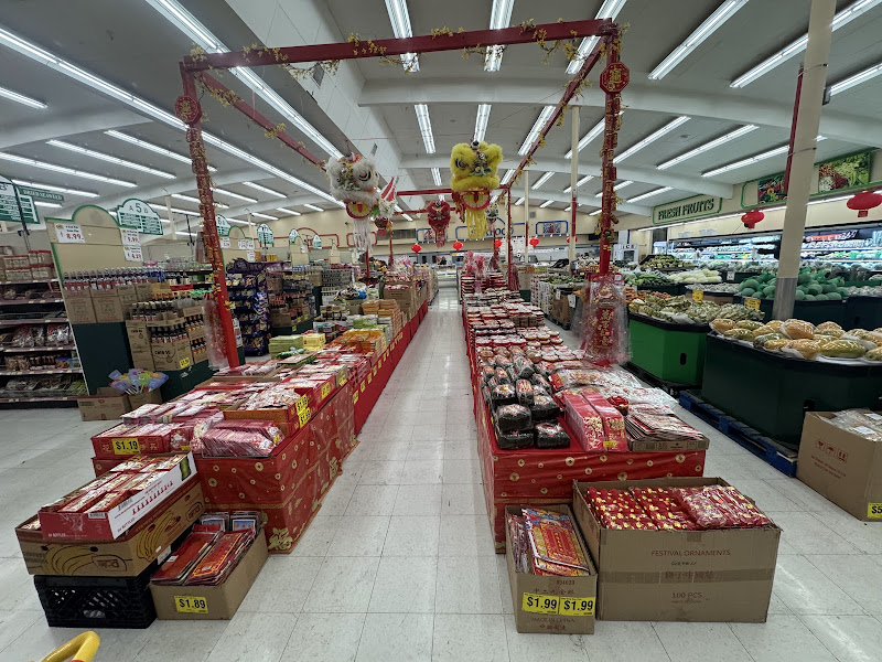 World Foods Supermarket- Vien Dong 3