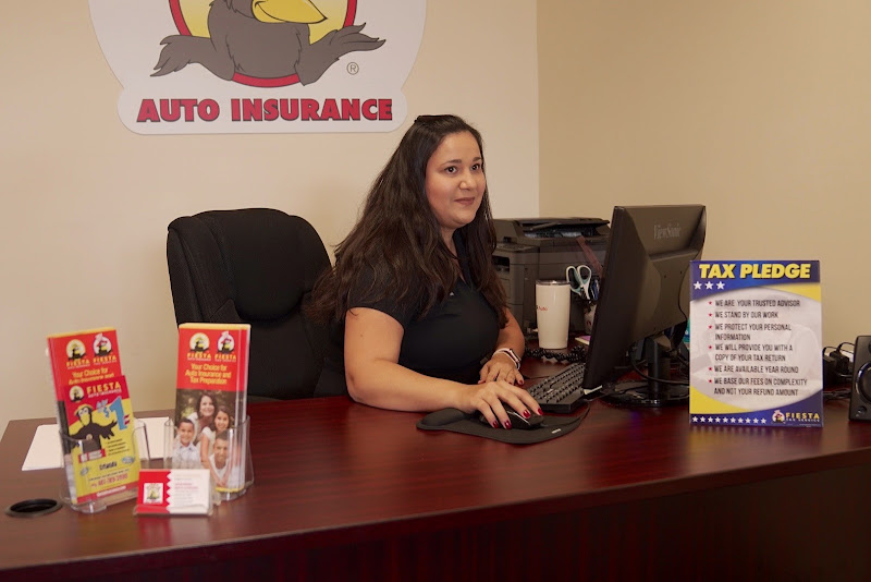 Fiesta Auto Insurance & Tax Service 4