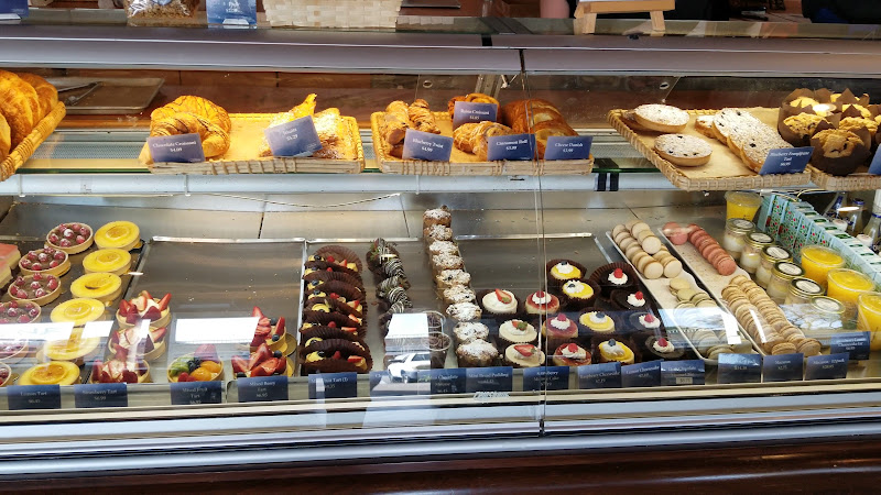 Champagne Bakery 2