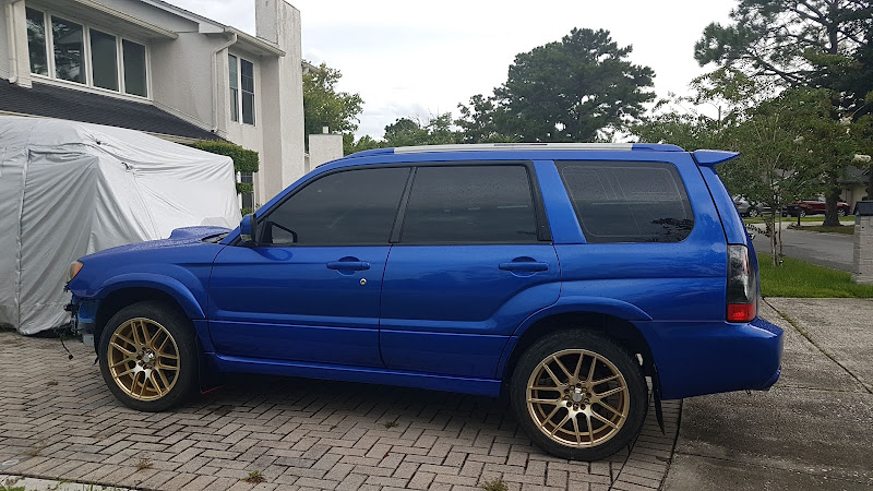 Kustom R US Auto Body Shop 4