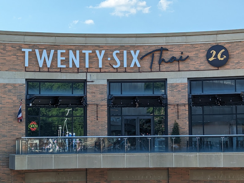 26 Thai Kitchen & Bar (Midtown) 2