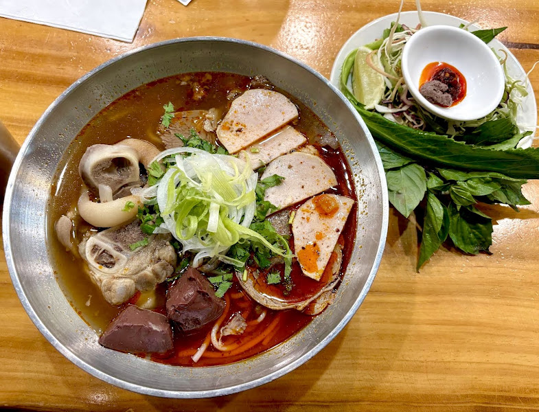 Bun Bo Hue Kitchen 4