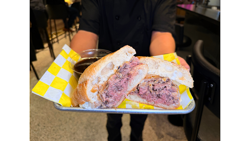 LeDip - Sandwich Shop 4