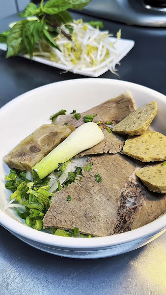 Wich Tea | Vietnamese Food & Coffee 3
