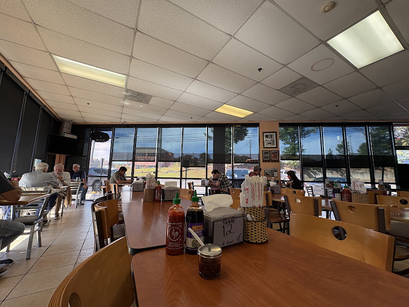 Lee's Bakery 4