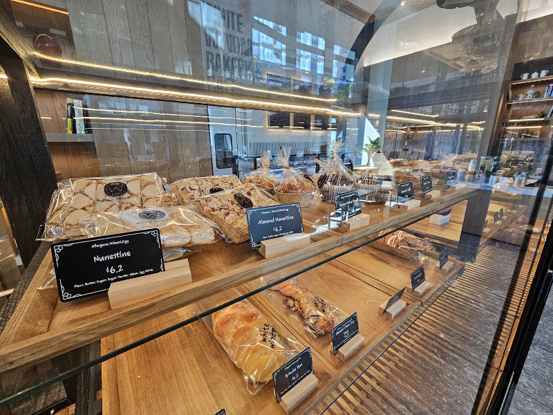 White Windmill Bakery & Cafe 4