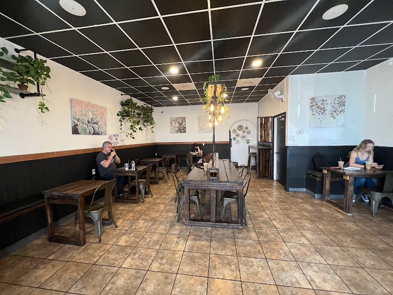 The Simple Coffee House 4